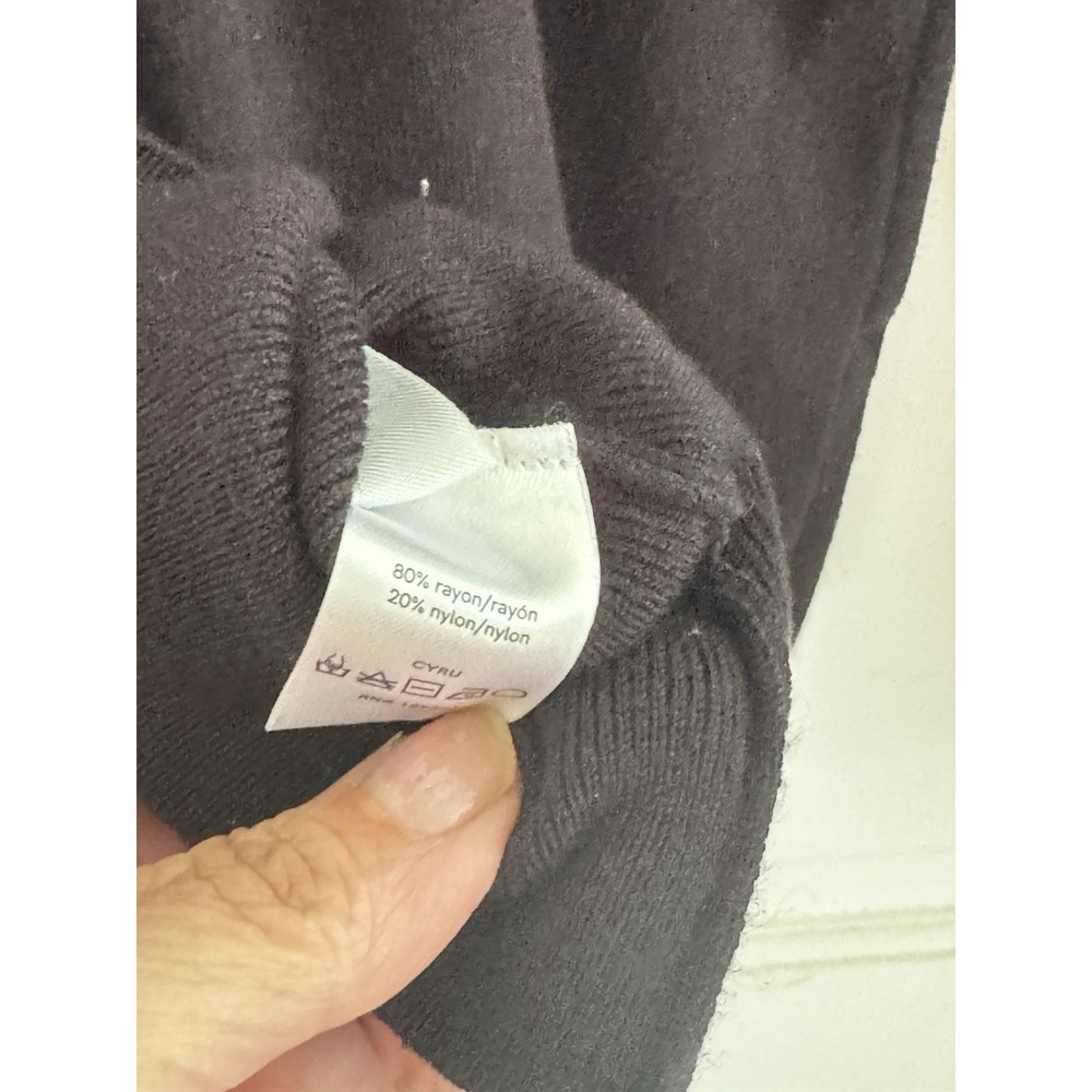 💙Venus Woman's Sz XL Black Mesh Insert‎ Metal Accents Sweater Sexy Date Night - Picture 6 of 9
